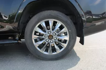 LHD - TOYOTA LANDCRUISER 300 3.5L V6 PETROL 2023 MODEL YEAR