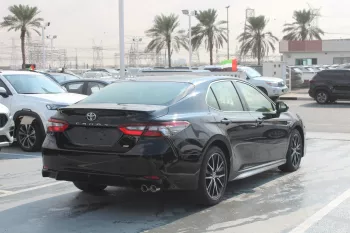 TOYOTA CAMRY SE 2.5L PETROL FWD 2023 MODEL YEAR BLACK