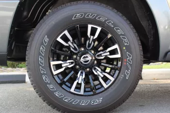 NISSAN PATROL SUPER SAFARI M/T 2023 MODEL YEAR GCC SPECS DEALAR WARRANTY