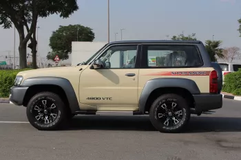 NISSAN PATROL SUPER SAFARI M/T 2023 MODEL YEAR GCC SPECS DEALAR WARRANTY