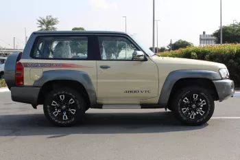 NISSAN PATROL SUPER SAFARI M/T 2023 MODEL YEAR GCC SPECS DEALAR WARRANTY