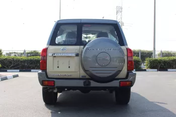 NISSAN PATROL SUPER SAFARI M/T 2023 MODEL YEAR GCC SPECS DEALAR WARRANTY