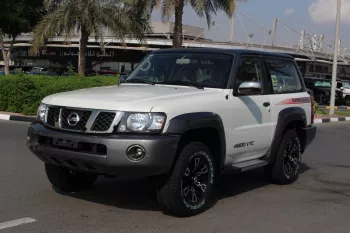 NISSAN PATROL SUPER SAFARI A/T 2023 MODEL YEAR GCC SPECS DEALAR WARRANTY
