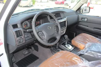 NISSAN PATROL SUPER SAFARI A/T 2023 MODEL YEAR GCC SPECS DEALAR WARRANTY