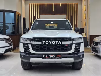 Toyota Land Cruiser GR 3.5L Twin Turbo 2022 Model Year