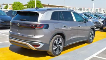 Volkswagen ID.6 CROZZ PRO 2022 electric car