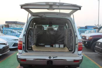 Toyota Land Cruiser 4.7L PETROL 2000 MODEL YEAR WHITE 
