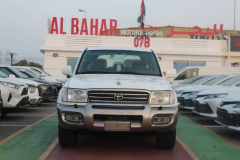 Toyota Land Cruiser 4.7L PETROL 2000 MODEL YEAR WHITE 