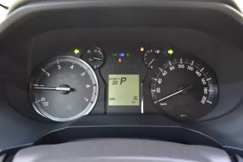 2023 TOYOTA PRADO GXR V6 4.0L PETROL