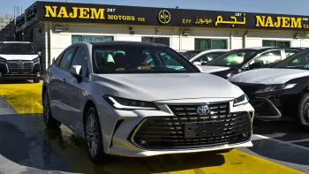 Toyota Avalon 3.5L V6 FWD 2023 Model Year White Color