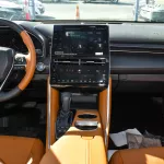 Toyota Avalon 3.5L V6 FWD 2023 Model Year White Color - Thumbnail 18
