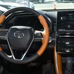 Toyota Avalon 3.5L V6 FWD 2023 Model Year White Color - Thumbnail 19