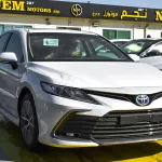 Toyota Camry GLE 2.5L V4 Hybrid 2023 Model Year White Color - Thumbnail 1
