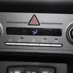 LHD - HYUNDAI CRETA 1.5L PETROL LUXURY 2024 MODEL YEAR SILVER - Thumbnail 18