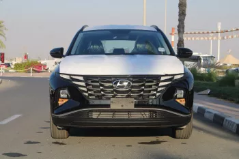 LHD - HYUNDAI TUCSON 2.0L PETROL COMFORT 2024 MODEL YEAR BLACK