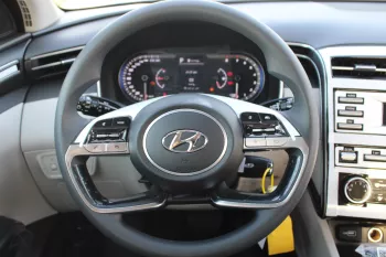 LHD - HYUNDAI TUCSON 2.0L PETROL COMFORT 2024 MODEL YEAR BLACK