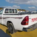 Toyota Hilux 2WD M/T 2.7L 2023 Model Year White Color - Thumbnail 4