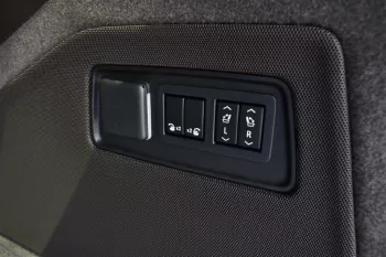 2022 CADILLAC ESCALADE ESV PREMIUM LUXURY 6.2L V8 PETROL
