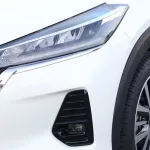 Nissan Kicks XV Luxury 1.5L 2023 Model Year White Color  - Thumbnail 2