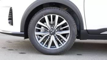 Nissan Kicks XV Luxury 1.5L 2023 Model Year White Color 
