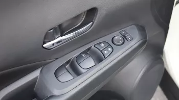 Nissan Kicks XV Luxury 1.5L 2023 Model Year White Color 