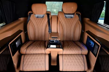 MERCEDES BENZ VAN VIP EDITION V300D 2.0L DIESEL 4-SEATER AUTOMATIC