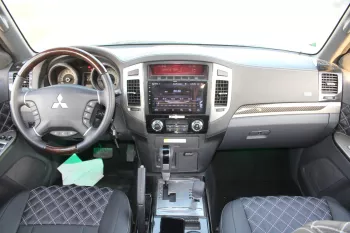 MITISUBISHI PAJERO 3.8L PETROL V6 GLS 2020 MODEL YEAR