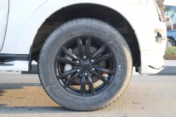 MITISUBISHI PAJERO 3.8L PETROL V6 GLS 2020 MODEL YEAR