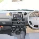 TOYOTA LANDCRUISER 78 4.2L DIESEL 13 SEATER HIGH ROOF 2023 MODEL YEAR - Thumbnail 8