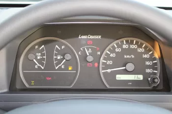 TOYOTA LANDCRUISER 78 4.2L DIESEL 13 SEATER HIGH ROOF 2023 MODEL YEAR