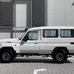 2024 Model Toyota Land Cruiser LC78 E (3-Door) Hardtop 4.0L V6 Petrol M/T 4x4 - Thumbnail 4