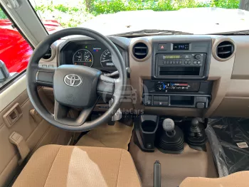 2024 Model Toyota Land Cruiser LC78 E (3-Door) Hardtop 4.0L V6 Petrol M/T 4x4