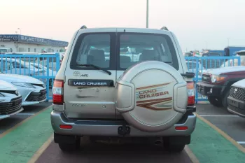 Toyota Land Cruiser 4.7L Petrol 4WD 2007 Model Year