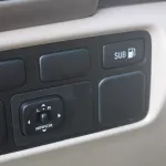 Toyota Land Cruiser 4.7L PETROL 4WD 2000 MODEL YEAR - Thumbnail 8
