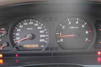 Toyota Land Cruiser 4.7L PETROL 4WD 2000 MODEL YEAR