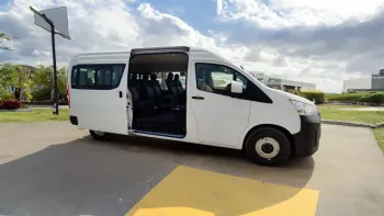 2023 Toyota Hiace 3.5L V6 Petrol A/T for export only