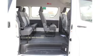 2023 Toyota Hiace 3.5L V6 Petrol A/T for export only