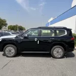 2023 Model Toyota Land Cruiser LC300 VX 3.5L V6 Twin Turbo Petrol - Thumbnail 4