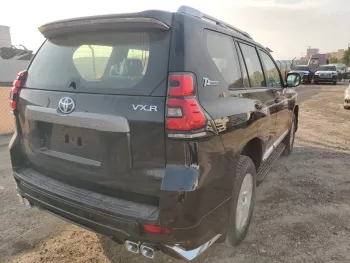 2023 Toyota Land Cruiser Prado VXR 4.0L V6 A/T 4WD (Full-Accessories) FOR EXPORT ONLY