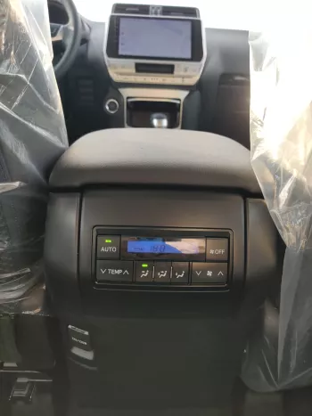 2023 Toyota Land Cruiser Prado VXR 4.0L V6 A/T 4WD (Full-Accessories) FOR EXPORT ONLY