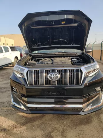 2023 Toyota Land Cruiser Prado VXR 4.0L V6 A/T 4WD (Full-Accessories) FOR EXPORT ONLY
