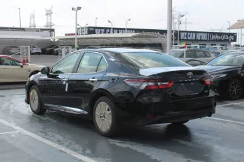 TOYOTA CAMRY GLE 2.5L PETROL FWD 2023 MODEL YEAR BLACK