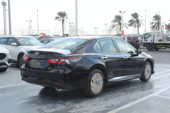 TOYOTA CAMRY GLE 2.5L PETROL FWD 2023 MODEL YEAR BLACK