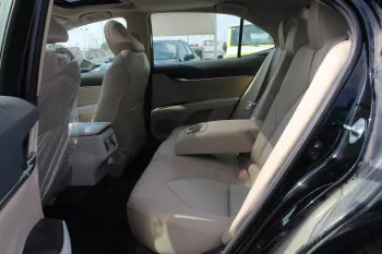 TOYOTA CAMRY GLE 2.5L PETROL FWD 2023 MODEL YEAR BLACK