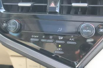 TOYOTA CAMRY GLE 2.5L PETROL FWD 2023 MODEL YEAR BLACK