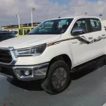 TOYOTA HILUX 2.8L DIESEL 4WD EURO4 2024 MODEL YEAR WHITE - Thumbnail 1