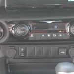 TOYOTA HILUX 2.8L DIESEL 4WD EURO4 2024 MODEL YEAR WHITE - Thumbnail 19