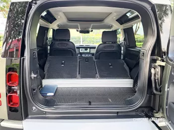 LAND ROVER DEFENDER P400 FIRST EDITION 2021 MODEL YEAR