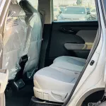 Toyota Highlander Hybrid LE 2.5L V4 4WD 2023 Model Year Silver Color  - Thumbnail 21