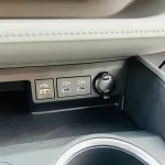 Toyota Highlander Hybrid LE 2.5L V4 4WD 2023 Model Year Silver Color  - Thumbnail 17